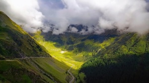 Rumānijas kalni ar vareniem dabas skatiem valdzina ikvienu ceļotāju 9