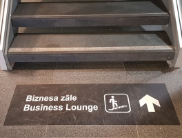 Travelnews.lv ar «Turkish Airlines» biznesa klases biļeti iepazīst «Primeclass Business Lounge» lidostā «Rīga» Foto: Samsung 19
