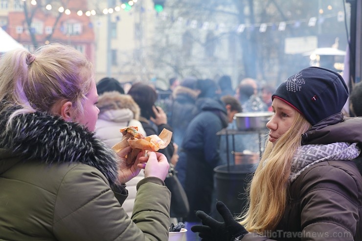 Galvaspilsētas centrā jauki smaržo «Riga Street Food Festival 2020» 274996