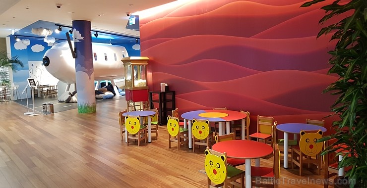 Stambulas lidostā Travelnews.lv ar «Turkish Airlines» biznesa biļeti iepazīst «Business Lounge» un «Lounge Miles&Smiles» Stambulas lidostā Travelnews.lv ar «Turkish Airlines» biznesa biļeti iepazīst «Business Lounge» un «Lounge Miles&Smiles» 275028