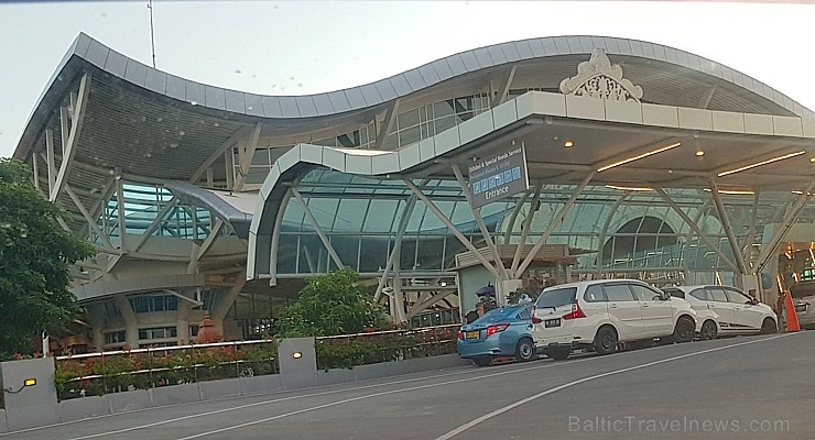 Travelnews.lv ar «Turkish Airlines» biznesa klases biļeti iepazīst «Business Lounge» Bali lidostā 275098