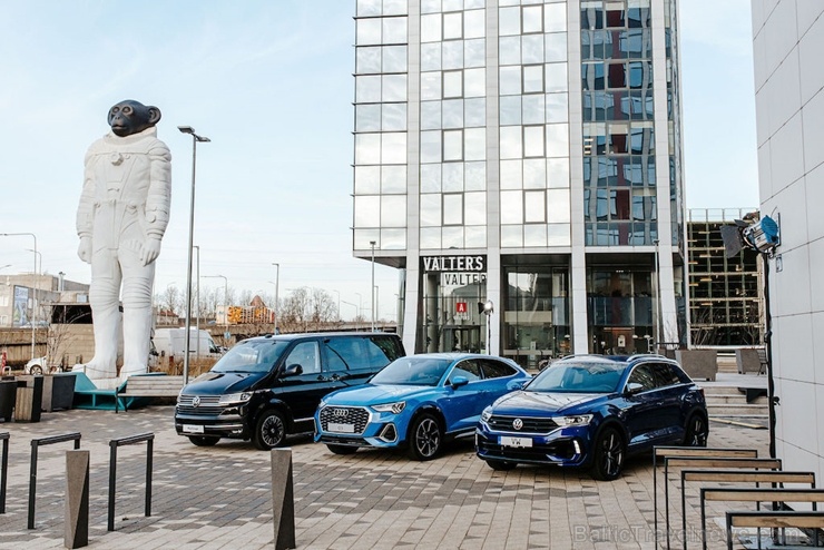Baltijas valstīs vadošais automobiļu importētājs  Moller Baltic Import 2019. gadā piegādājis vēsturiski lielāko Audi un Volkswagen vieglo un komercaut 275206