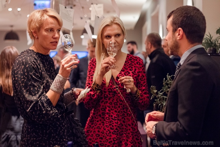 Viesnīca Mercure Hotel Riga Center rīko «Grieķijas vīna festivālu», kurā bauda Grieķijas vīna un Latvijas gastronomijas izcilāko uzkodu saderību 275372