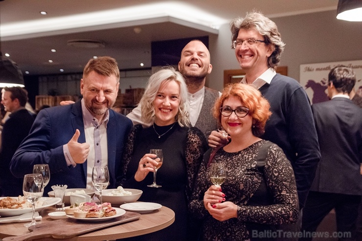 Viesnīca Mercure Hotel Riga Center rīko «Grieķijas vīna festivālu», kurā bauda Grieķijas vīna un Latvijas gastronomijas izcilāko uzkodu saderību Viesnīca Mercure Hotel Riga Center rīko «Grieķijas vīna festivālu», kurā bauda Grieķijas vīna un Latvijas gastronomijas izcilāko uzkodu saderību 275378