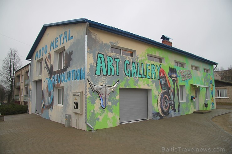 Travelnews.lv Preiļos iepazīst unikālu vietu Latvijai «Nester Custom Moto & Metal Art Gallery» 275400