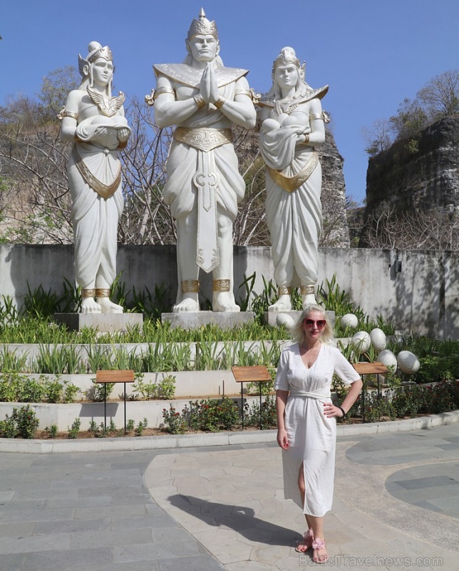Travelnews.lv iepazīst Bali salā «Garuda Wisnu Kencana Cultural Park». Atbalsta: «Turkish Airlines» un «365 Brīvdienas» 276654