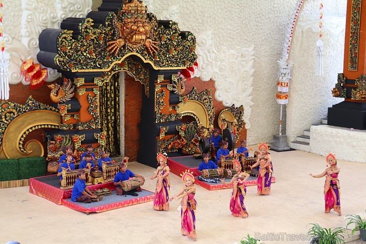 Travelnews.lv iepazīst Bali salā «Garuda Wisnu Kencana Cultural Park». Atbalsta: «Turkish Airlines» un «365 Brīvdienas» 276663