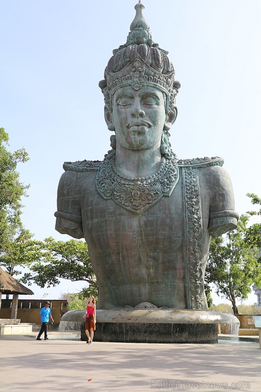 Travelnews.lv iepazīst Bali salā «Garuda Wisnu Kencana Cultural Park». Atbalsta: «Turkish Airlines» un «365 Brīvdienas» 276682