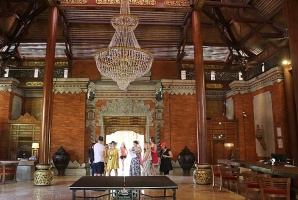 Travelnews.lv iepazīst Bali viesnīcu - «Keraton Jimbaran Beach Resort». «Turkish Airlines» un «365 Brīvdienas» 4