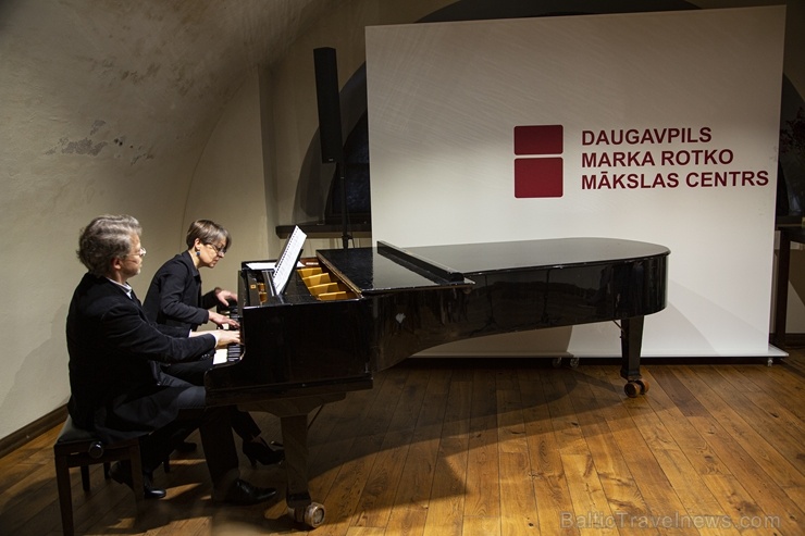 Daugavpils Marka Rotko mākslas centrā atklāj jauno izstāžu sezonu 276825