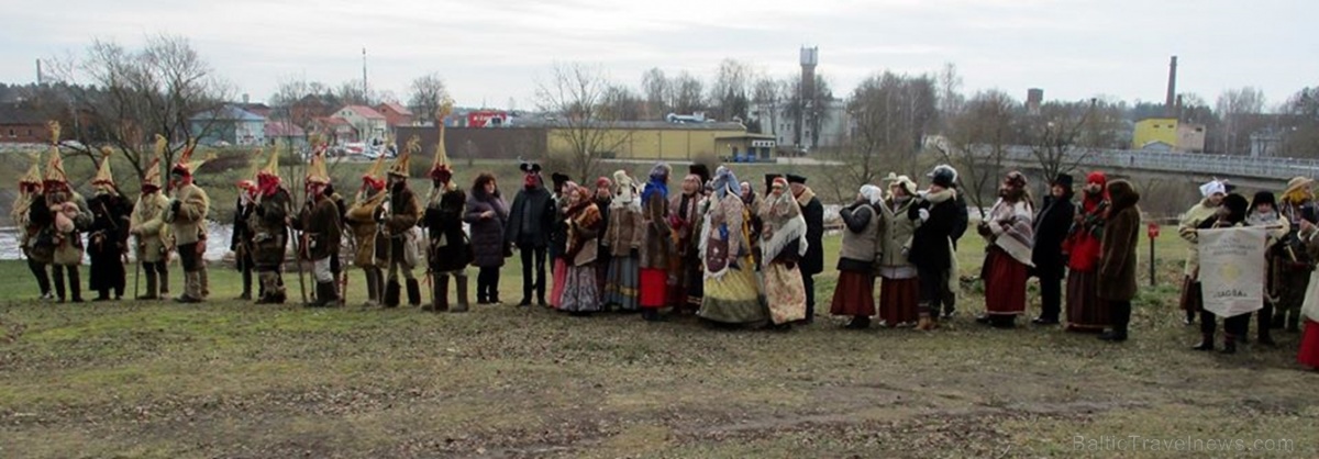 Līvānos norisinājās XXI Starptautiskais masku tradīciju festivāls, kurā piedalījās 24 masku grupasno Latvijas un citām valstīm 277664