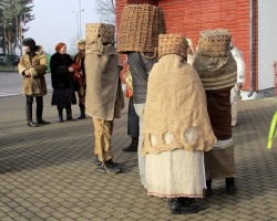 Līvānos norisinājās XXI Starptautiskais masku tradīciju festivāls, kurā piedalījās 24 masku grupasno Latvijas un citām valstīm 13