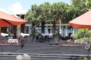 Travelnews.lv iepazīst burvīgu Bali dizaina viesnīcu «The St. Regis Bali Resort». «Turkish Airlines» un «365 Brīvdienas» 59