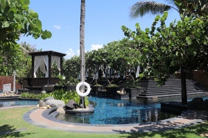 Travelnews.lv iepazīst burvīgu Bali dizaina viesnīcu «The St. Regis Bali Resort». «Turkish Airlines» un «365 Brīvdienas» 69