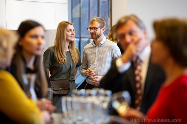 Latgales vēstniecībā GORS Rēzeknē atklāta izstāde, kas veltīta ekstraordinārai personībai – māksliniekam, teorētiķim, mākslas kritiķim un pedagogam Ju 279186