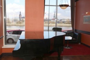 «Radisson Blu Daugava Hotel» ar 8.martu rīko katru svētdienu «Pavasara branči ir klāt» 77