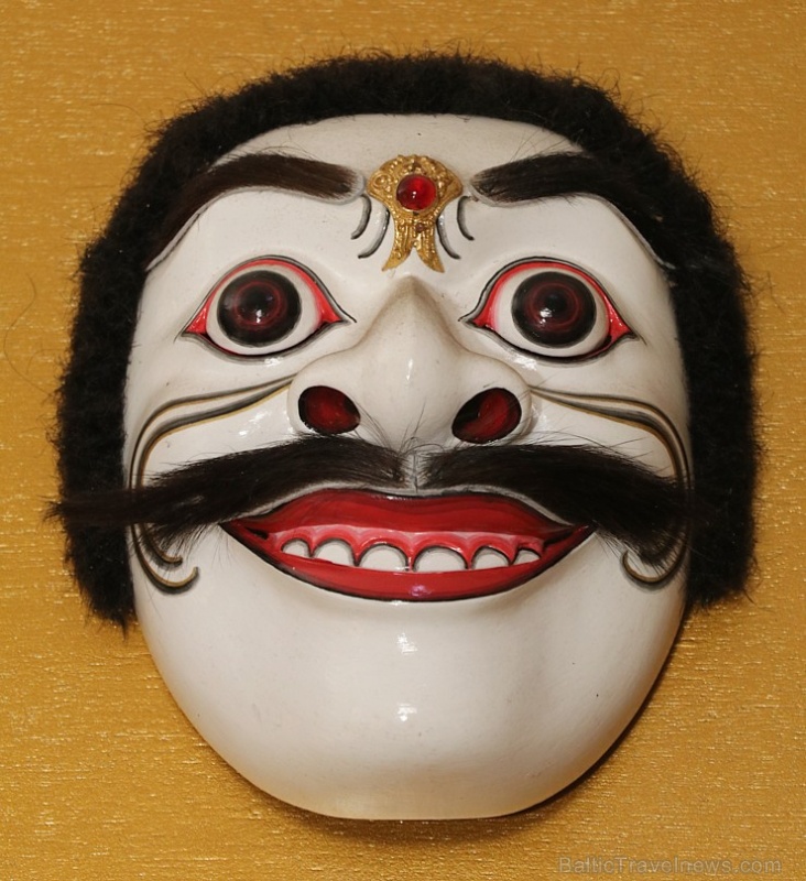 Bali viesnīcas «Ayung Resort Ubud» mākslas darbi, maskas un skulptūras. «Turkish Airlines» un «365 Brīvdienas» 279733