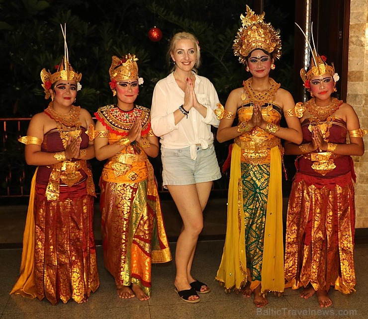Travelnews.lv izbauda Bali džungļu viesnīcas «Ayung Resort Ubud» vakariņas.  «Turkish Airlines» un «365 Brīvdienas» 279820