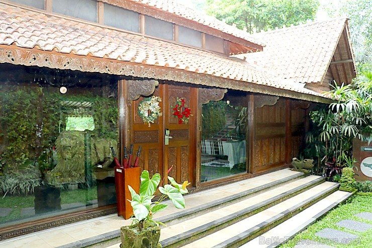 Travelnews.lv iepazīst Bali džungļu viesnīcas «Ayung Resort Ubud» villas.  «Turkish Airlines» un «365 Brīvdienas» 280036