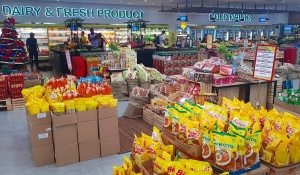 Travelnews.lv iepazīst pārtikas veikala piedāvājumu Bali salā (1 eiro - 15000 rūpijas) «Turkish Airlines» un «365 Brīvdienas» 27