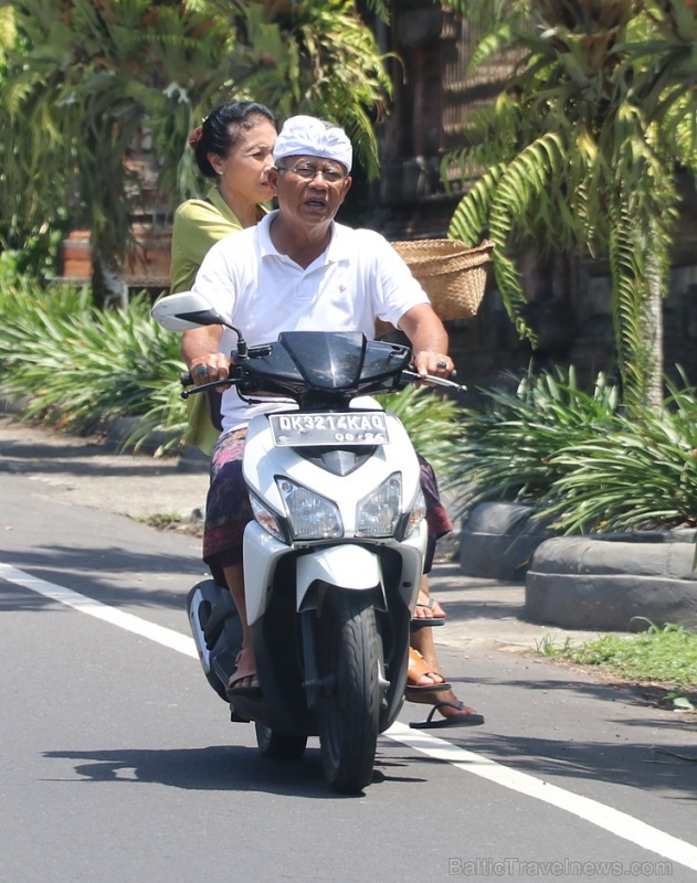 Motorolleri ir viens no svarīgākajiem transporta līdzekļiem Bali salā. «Turkish Airlines» un «365 Brīvdienas» 280489