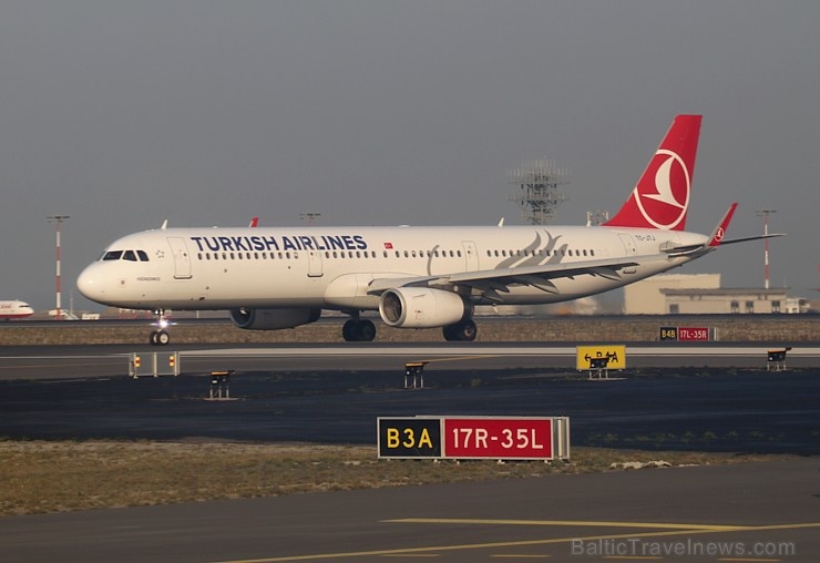 Travelnews.lv biznesa klasē ar «Turkish Airlines» lido maršrutā Bali- Stambula - Rīga. «Turkish Airlines» un «365 Brīvdienas» 281317