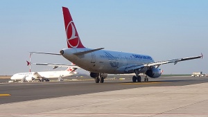 Travelnews.lv biznesa klasē ar «Turkish Airlines» lido maršrutā Bali- Stambula - Rīga. «Turkish Airlines» un «365 Brīvdienas» 29