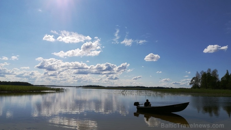 Kempings Siveri atrodas Krāslavas novada lielākā ezera Sīvera dienvidu piekrastē 282167