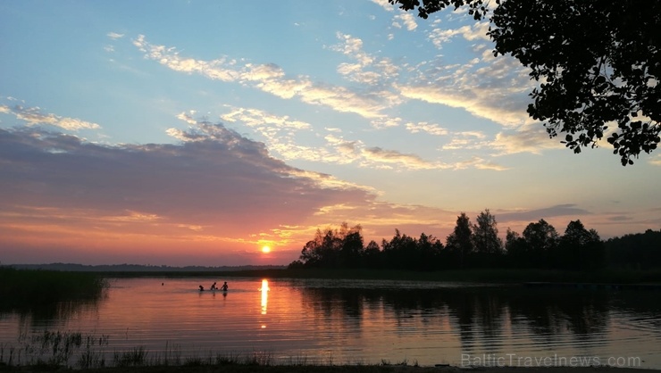 Kempings Siveri atrodas Krāslavas novada lielākā ezera Sīvera dienvidu piekrastē 282168