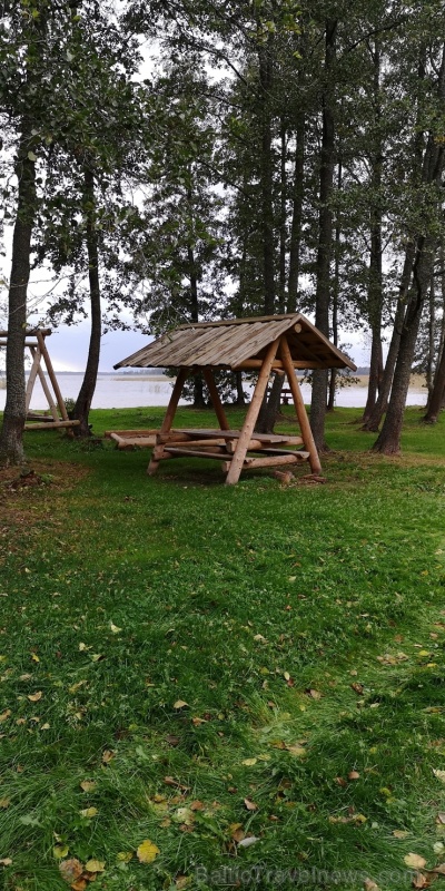 Kempings Siveri atrodas Krāslavas novada lielākā ezera Sīvera dienvidu piekrastē 282171