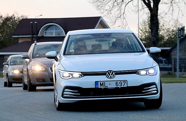 Travelnews.lv apceļo Latgali un Pierīgu ar jauno «Volkswagen Golf 8 1.5 eTSI» 282668
