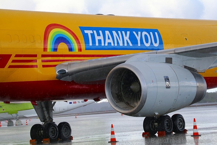 Starptautiskajā lidostā «Rīga» nolaižas īpaša «DHL» pateicības lidmašīna «Boeing 757F» 283179