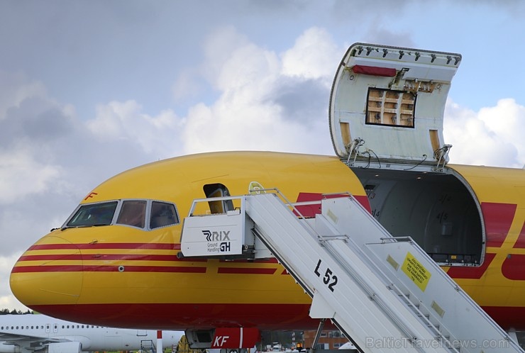 Starptautiskajā lidostā «Rīga» nolaižas īpaša «DHL» pateicības lidmašīna «Boeing 757F» 283180