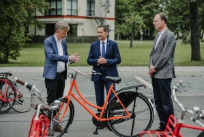 Siguldā atklāta Latvijā pirmā velo iela, kas darbojas kā pilotprojekts Siguldas kopējās satiksmes uzlabošanas koncepcijā 28