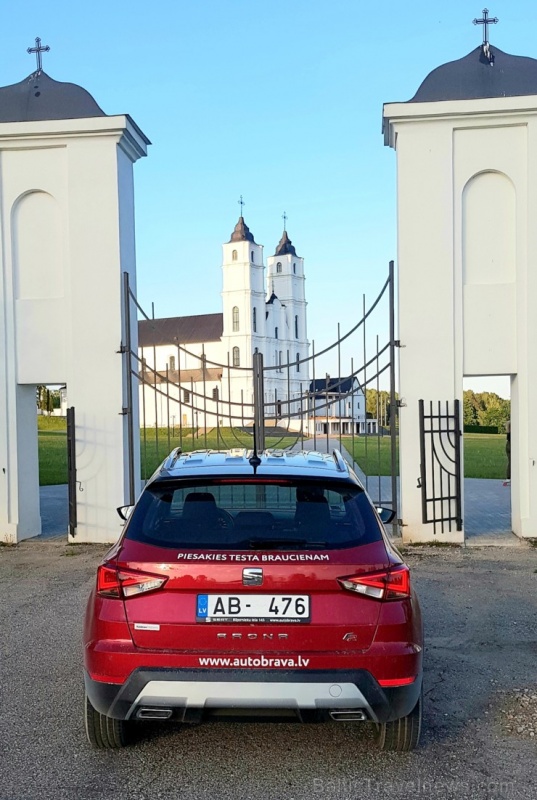 Travelnews.lv apceļo Latviju ar spānisko «Seat Arona» 284197