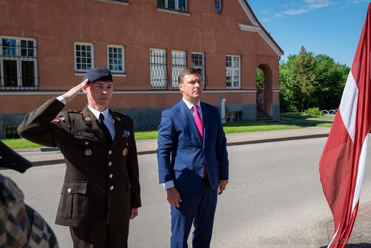 Cēsīs atzīmē Latvijas Uzvaras dienu un Cēsu kauju 101. gadadienu 284640