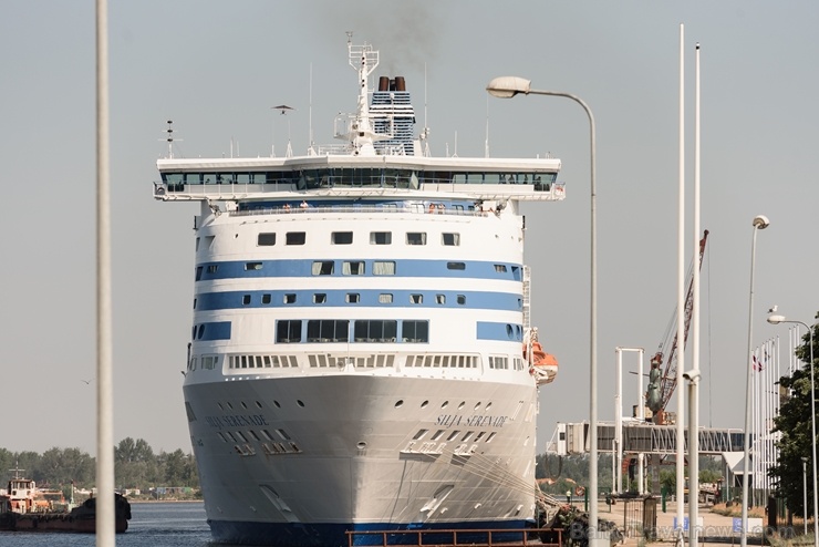 Greznais kuģis, kas parasti kursē maršrutā Helsinki – Stokholma, šovasar – jūlijā un augusta pirmajā pusē – apkalpos pagaidu maršrutu Helsinki–Rīga 284783