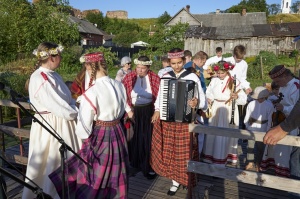 Pirmo reizi Latvijas senākajā pilsētā Ludzā  rīko koncertu uz plosta 7