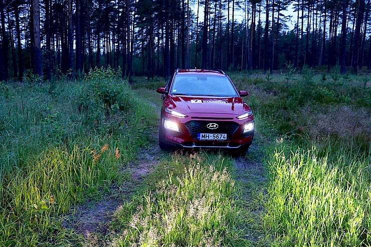 Travelnews.lv apceļo Latviju ar krosoveru «Hyundai Kona Hybrid» 285875