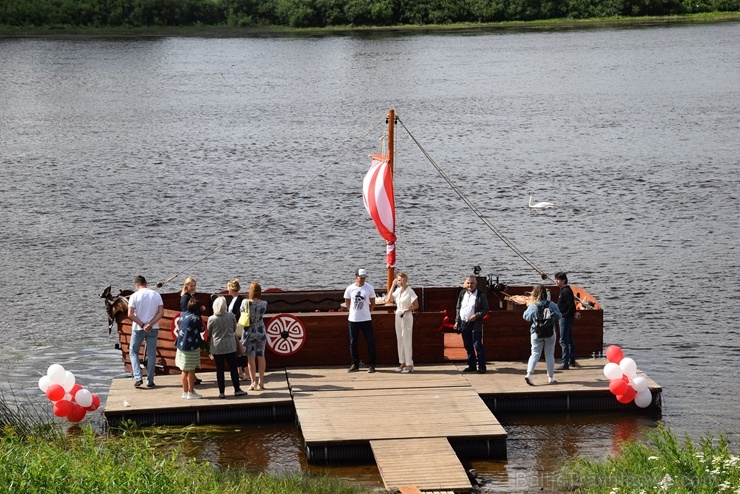 Ceļotājiem Daugavas upes skaistumu Daugavpilī atklās jaunais kuģītis «Sikspārnis» 285934