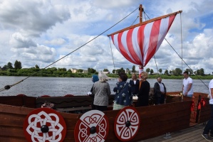 Ceļotājiem Daugavas upes skaistumu Daugavpilī atklās jaunais kuģītis «Sikspārnis» 3