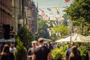 Tērbatas iela Rīgā uz mēnesi tiek nodota gājēju, riteņbraucēju un tirgotāju rīcībā 27