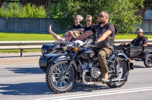 Ventspils ielas un ostas promenādi pierūcina «Kurland bike meet 2020» Motociklu parāde 9