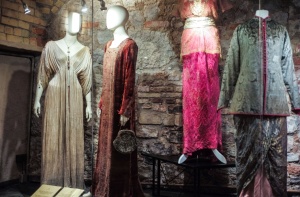 Modes muzejā Rīgā atklāj Itālijas modei veltītu izstādi 40