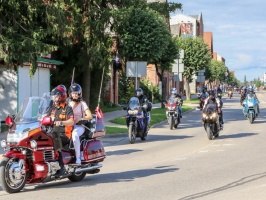 Starptautiskajā motociklistu saietā Madonā pulcējas motobraucēji un moto entuziasti 77