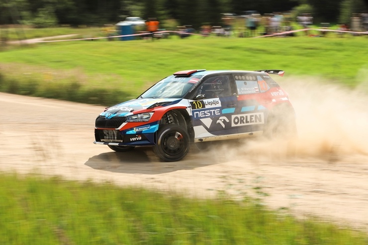 Ilgi gaidītais «Rally Liepāja» pulcē auto fanus no Latvijas un ārzemēm 288677
