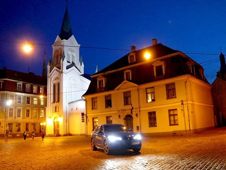 Travelnews.lv apceļo Latviju ar skaisto «Alfa Romeo Stelvio» 289260