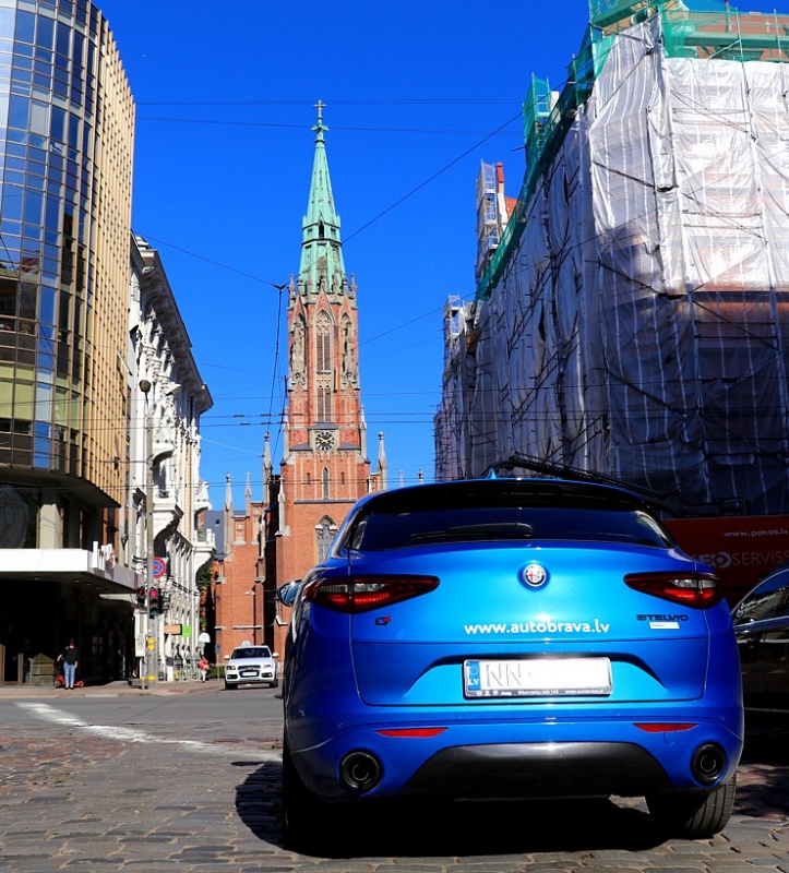 Travelnews.lv apceļo Latviju ar skaisto «Alfa Romeo Stelvio» 289288