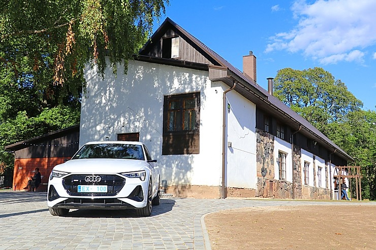 Travelnews.lv apceļo Latviju ar jauno un elektrisko «Audi e-tron Sportback» 290052