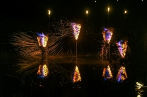 Madonas novada Biksērē piedzīvo iespaidīgu uguns-metāla-ledus skulptūru šovu 1